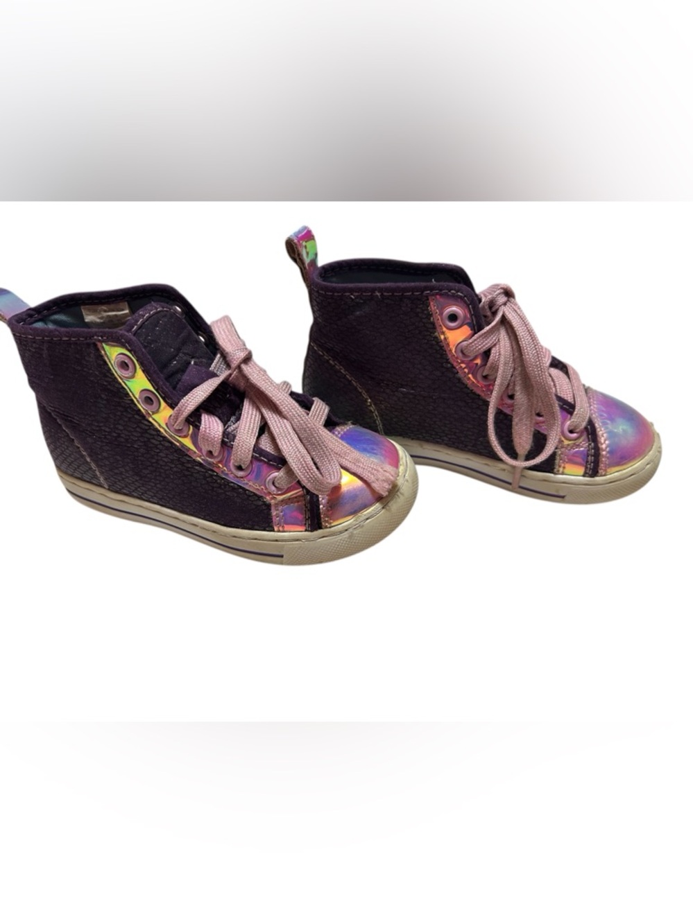 JoJoSiwaKids High-Top Purple with Pink Iridescent Accents!need shoeslaces repair
